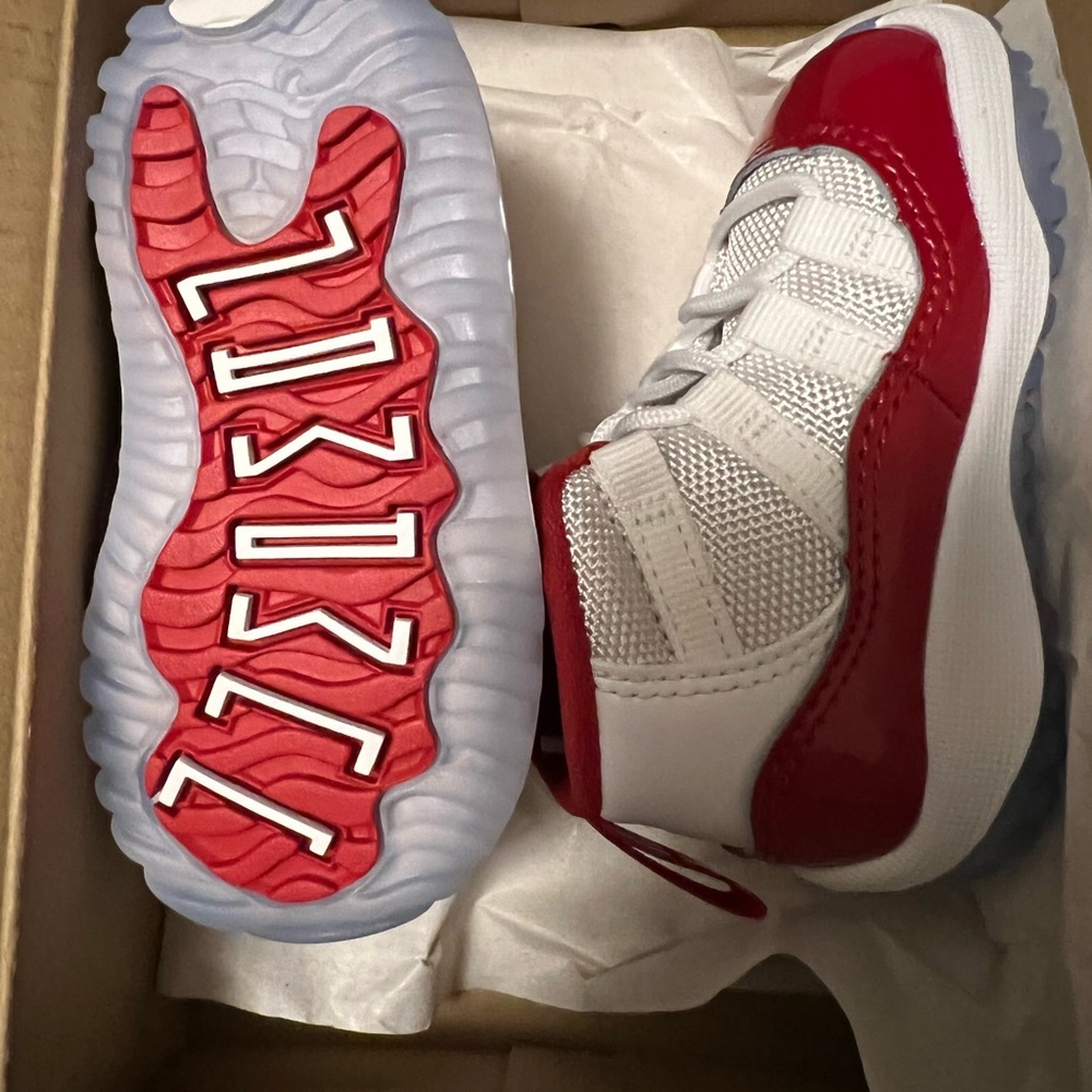 SHIPS NOW! TD Air Jordan 11 XI white varsity red Cherry 378040-116 size 4c - 10c - Picture 10 of 12